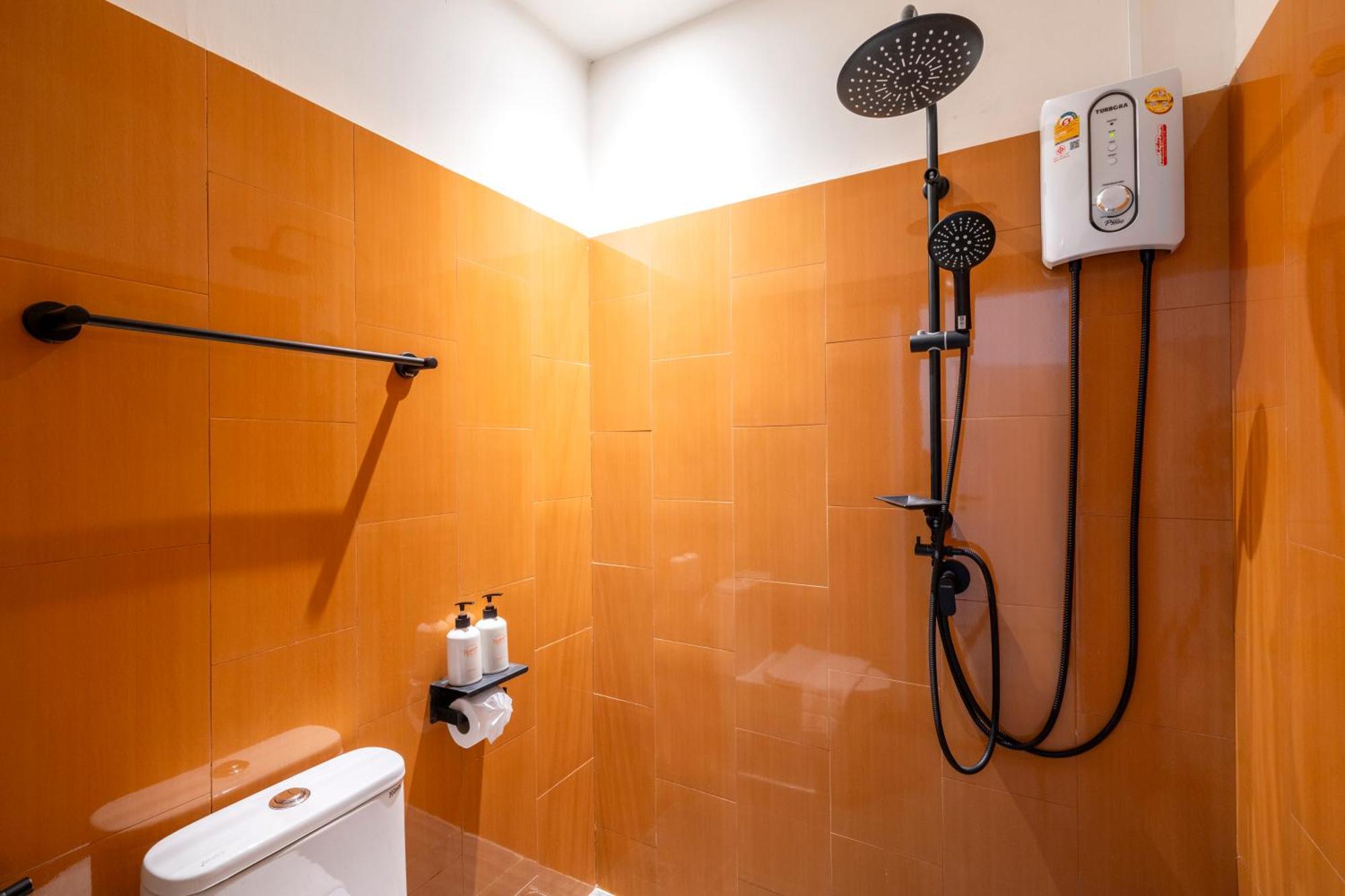Hotel Horange Phuket Town Zimmer foto