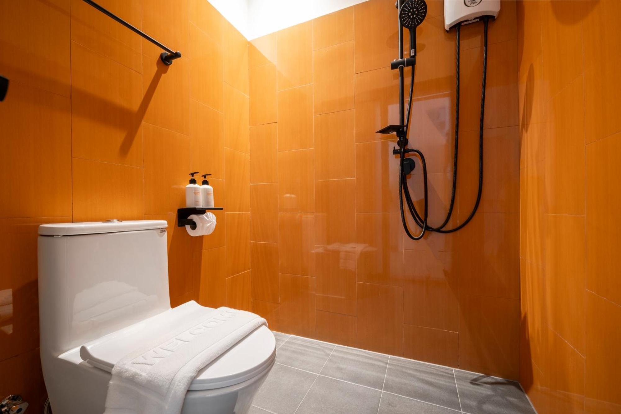Hotel Horange Phuket Town Zimmer foto